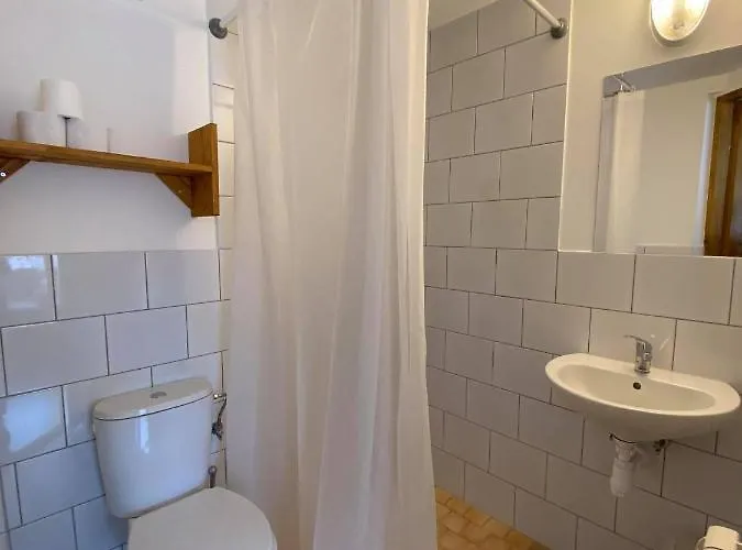 Dom Pod Lasem 招待所 3*